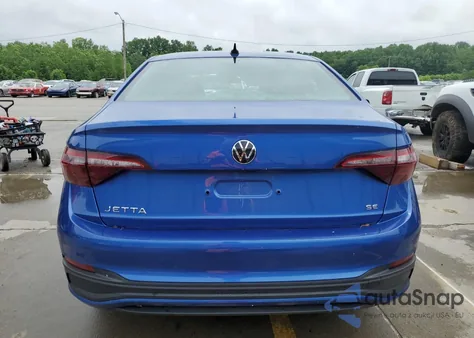 2024 Volkswagen Jetta Se z USA, uszkodzony, nr VIN 3VWEM7BUXRM055792